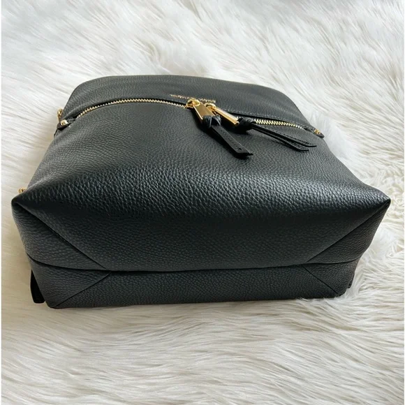 $358 Retail New! Michael Kors backpack purse - Picture 6 of 13